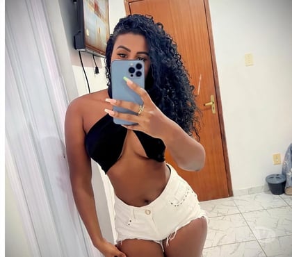 Escorts Deptford South East London - Photos for Hot brunette call me baby 🔥