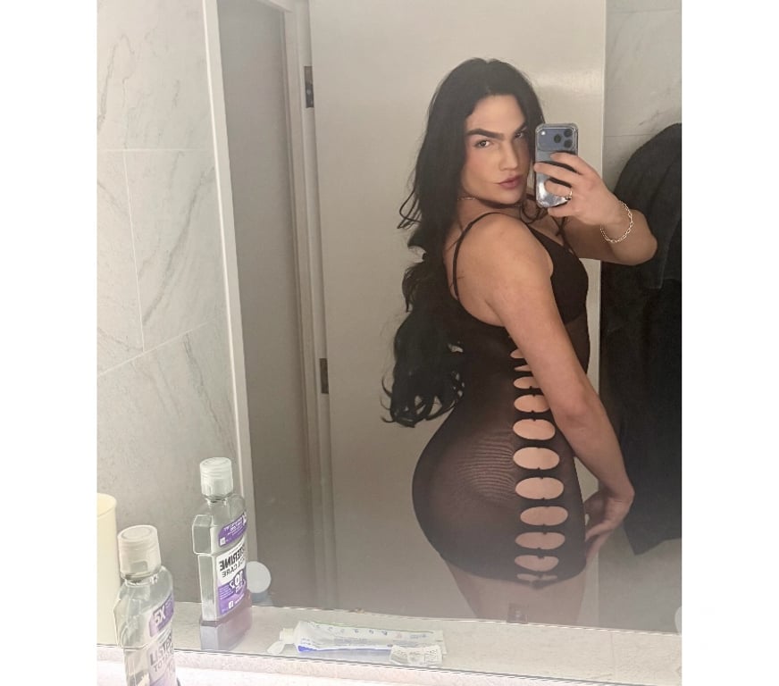 Trans Escorts West Midlands Birmingham - Photos for Latina Girl Friend Experience Party