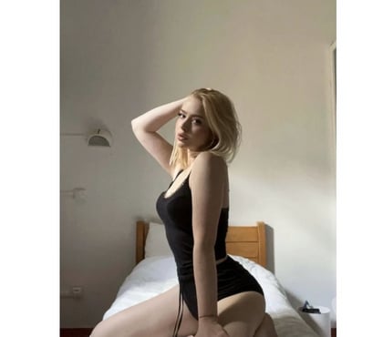 Escorts Woking Town Centre Woking - Photos for My name is giulia ! ❤️ party🥰😛 and Outcall