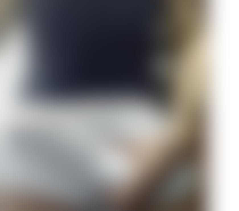 hot boy massage for big domineering Couple topo.