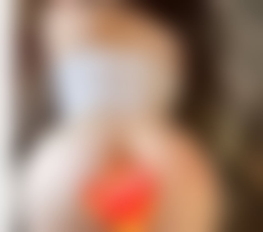 Escorts West London White City Station - West London - Photos for ✨ CLASSY, SWEET AND PETITE ✨