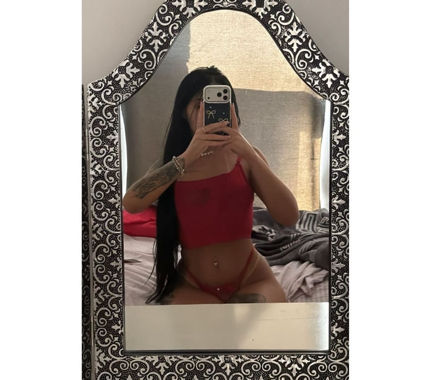 Escorts East London Redbridge - Photos for 24 7 Available Naughty Colombian For You 🇨🇴🔥🔥