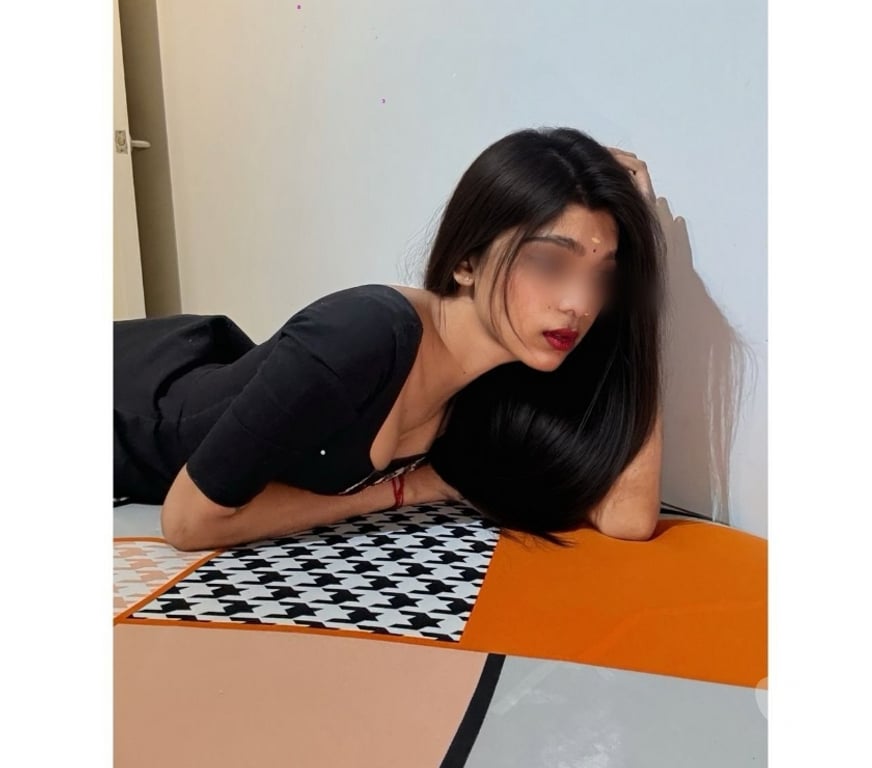 Escorts Greater Manchester Manchester - Photos for I'M POOJA SOUTH INDIAN TAMIL GIRL NEW IN MANCHESTER