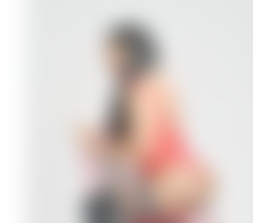 Trans Escorts West London Heathrow Terminal 5 Station - West London - Photos for dominant shemale TS party girl