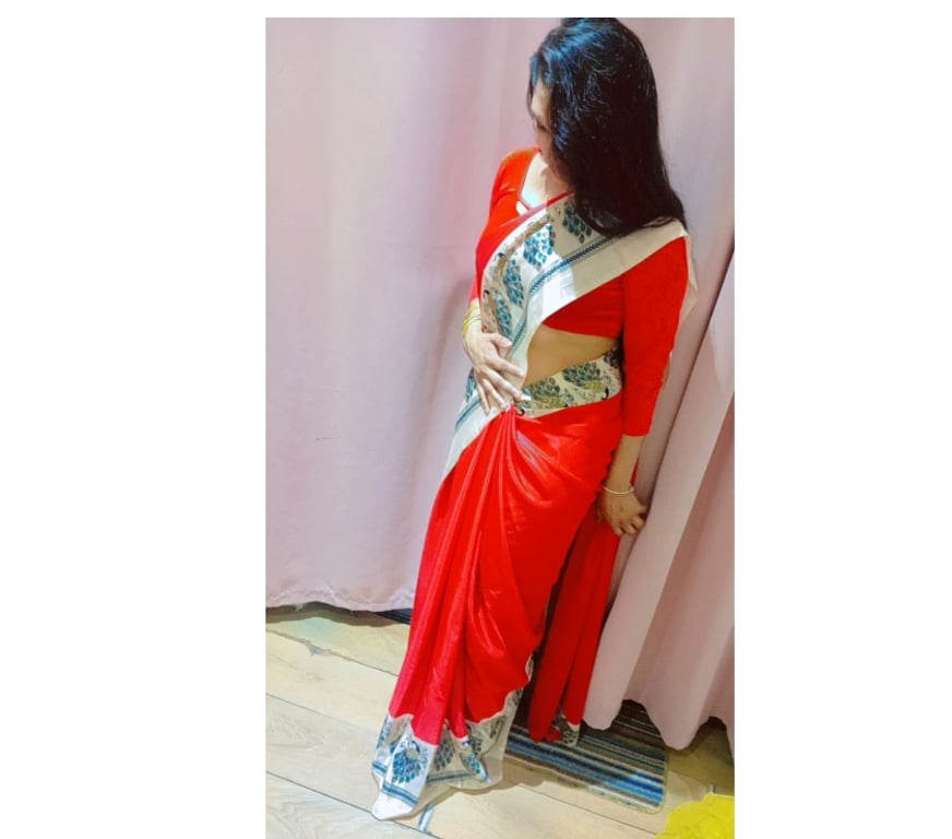 Escorts East London Redbridge - Photos for Ashanna New Tamil Indian Nepali Girl in Ilford Town