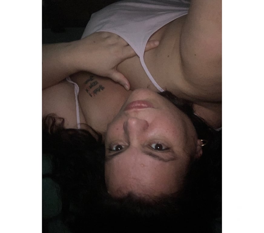 Escorts East London Canning Town - East London - Photos for BBW KRISTEN 🔥. AM BACK 🔥