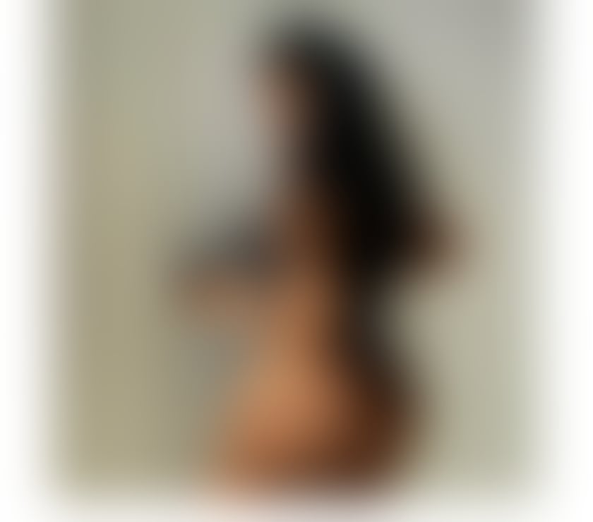 Escorts Cardiff Cardiff City Centre - Cardiff - Photos for Arianna come back in town party 🎉 girl