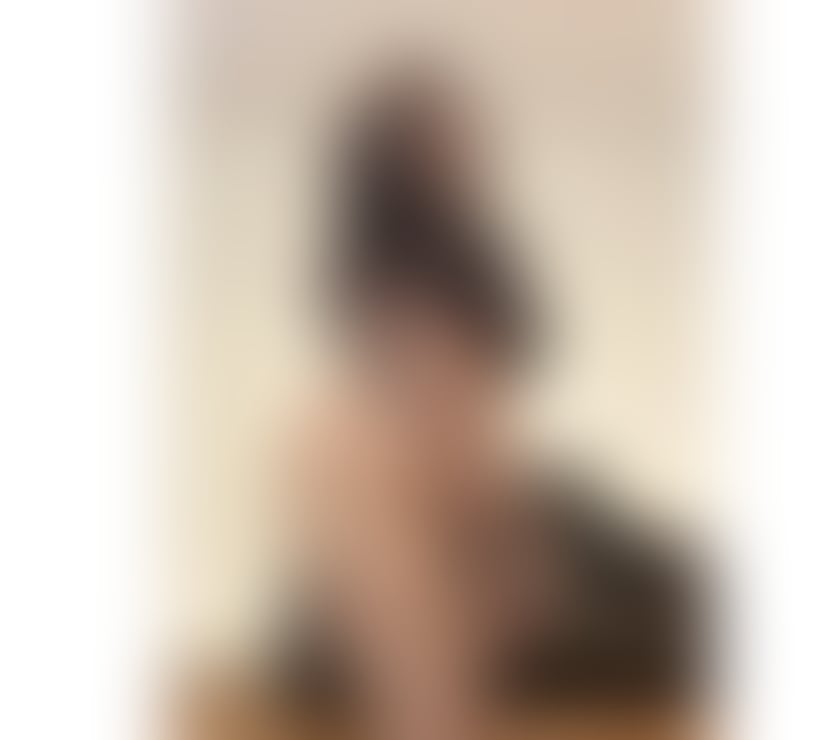 Escorts South East London Croydon - Photos for Juju Brazilian plus-size party 🎉 🇧🇷