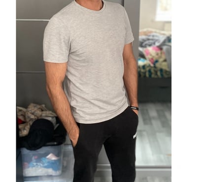 naughty dating Luton Town Centre Luton - Photos for 35-year-old man seeking just women 18+ for casual, fun