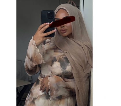 Escorts and Massages Manchester City Centre Manchester - Photos for Hijabi girl with big 🍑-new in town-real pics🌟