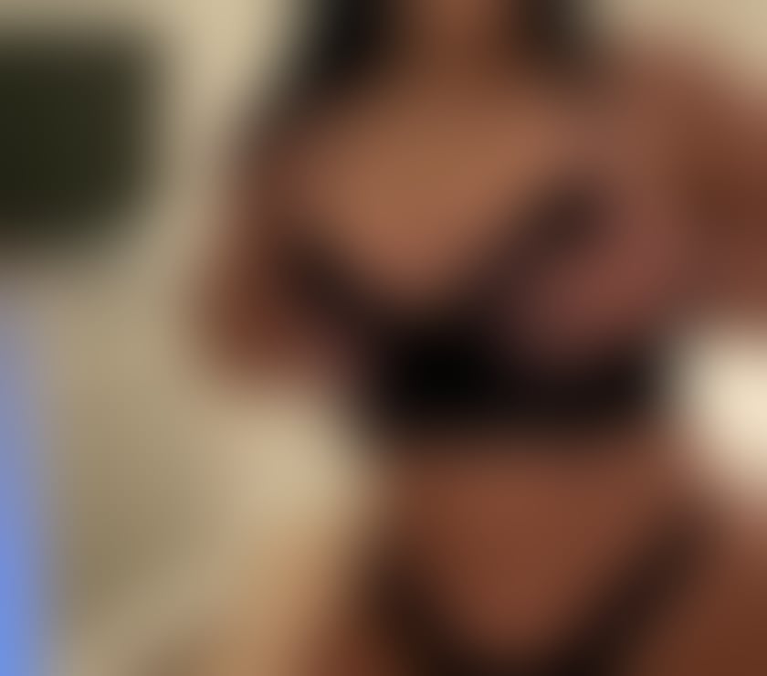 Escorts East London East Ham Station - East London - Photos for Carla ❤️💙💙🖤❤️💜