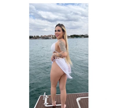 Escorts Swansea City Centre Swansea - Wales - Photos for MELISSA Elegance, warmth and unforgettable moments