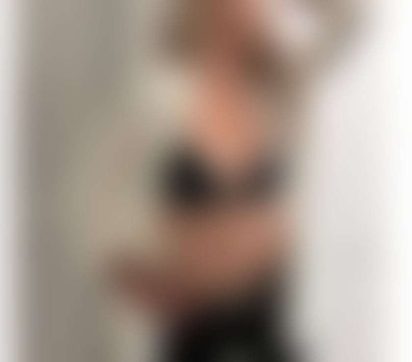 Escorts Bournemouth Bournemouth, Christchurch and Poole - Photos for Sophia Mature , Milf Hot blond lady