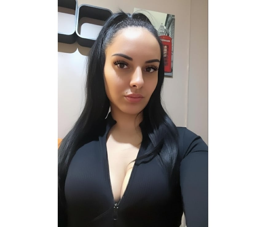 Escorts Derby City Centre Derby - Photos for Hot Party Girl Laura Come And Have A Good Time💦