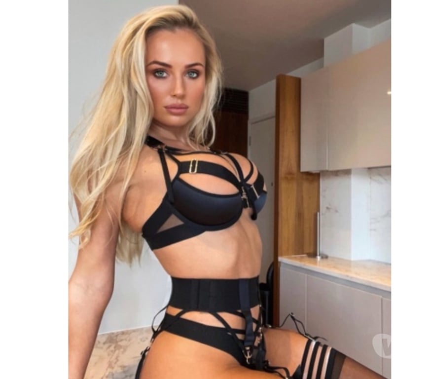 Escorts West Yorkshire Leeds - Photos for Carmen 😍PARTY 🥰the best time ever