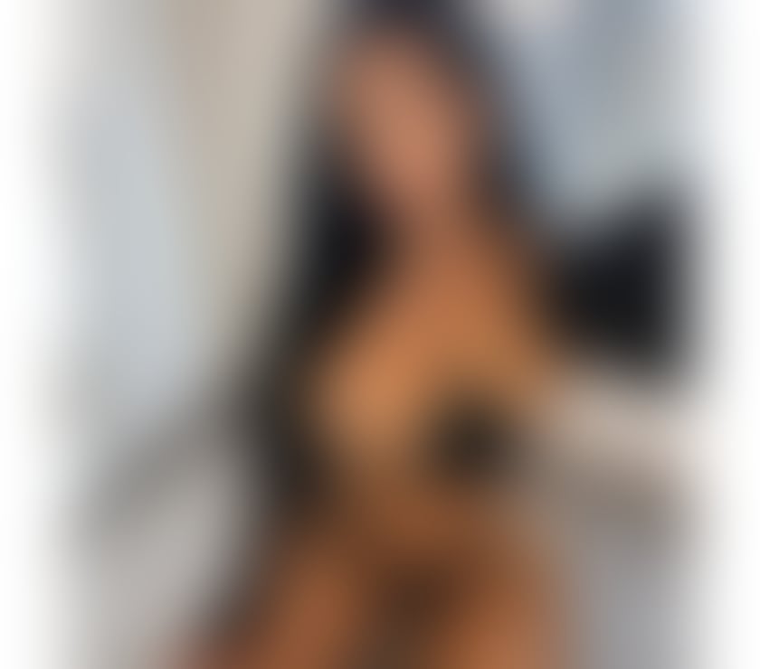 Escorts Leeds City Centre Leeds - Photos for Sarah 👌👌 SEXY girl😏🤫 party girl 🥳🤩