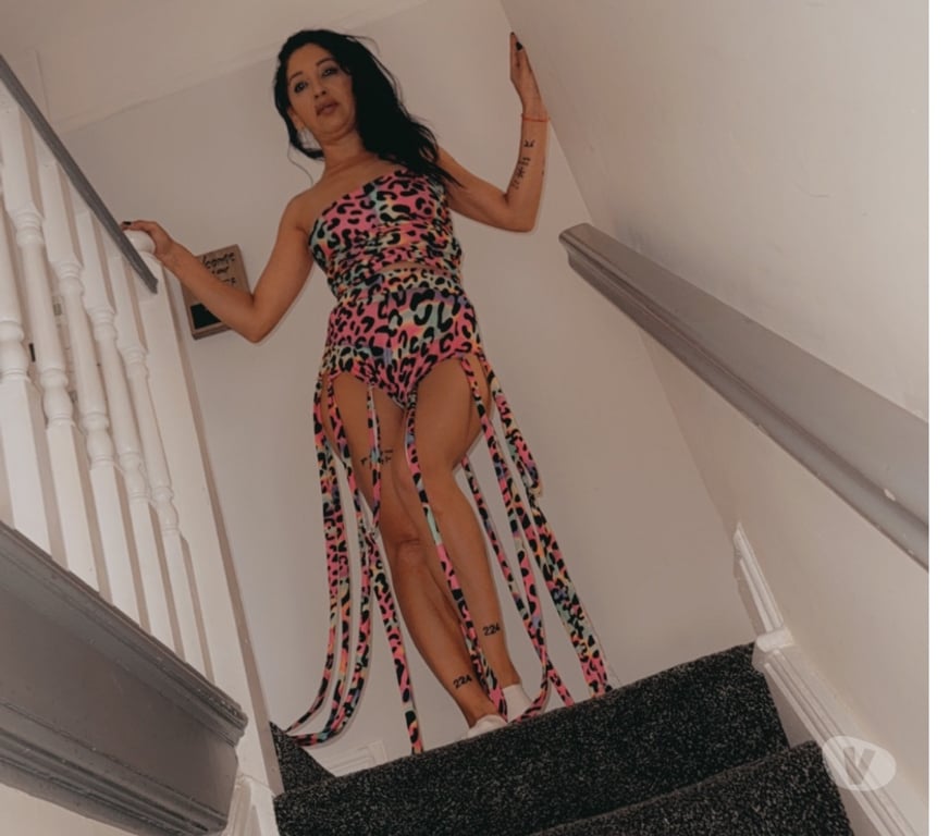 Escorts West Midlands Dudley - Photos for Karla skinny girl best service o.w.o kissing no rush