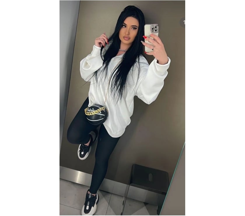 Escorts Ilford Redbridge - Photos for First time here DENISA real skinny brunette✅❤️
