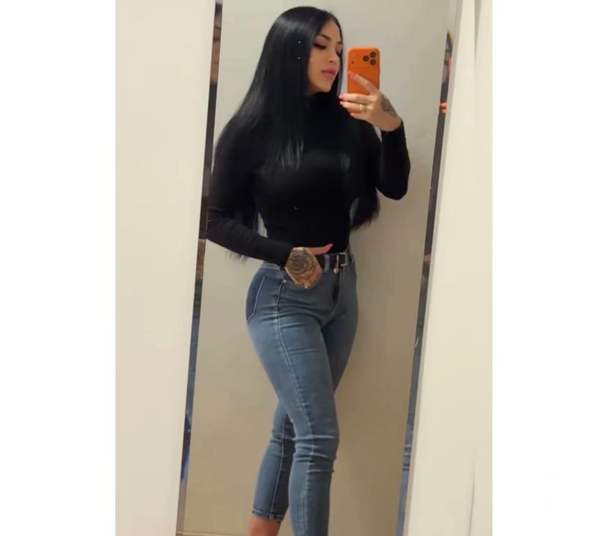 Escorts East London Redbridge - Photos for Mona new party Sexy Naughty🥰❤️🥂🎉