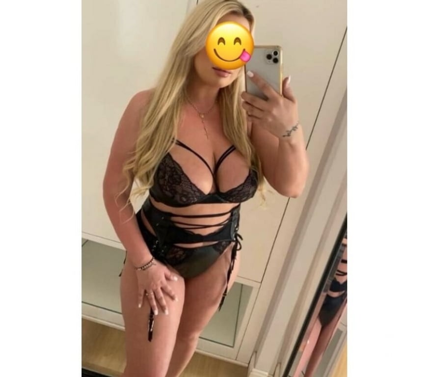 Escorts Worcestershire Worcester - Photos for THE ULTIMATE ROYAL PARTY COMPANION🍾 SEXY & REAL