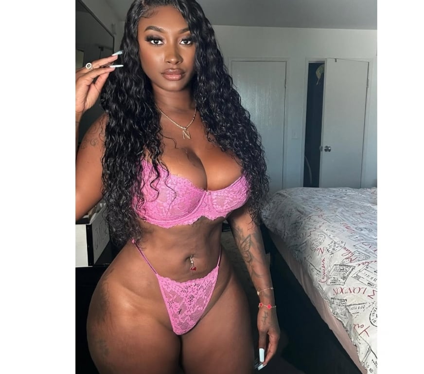 Escorts East London East Ham - East London - Photos for PARTY EBONY💕 BIG BOOBS💥 IN BARKING😍