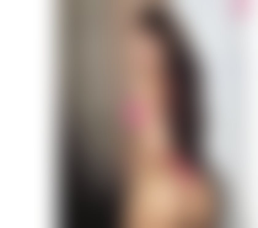 Escorts Camberley Surrey Heath - Photos for Hi love I’m new in town call me for outcall