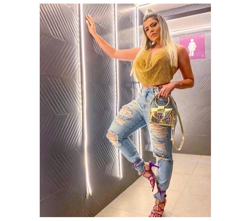 Photos for NANDA🍑 BRAZILIAN HOT🇧🇷TROPICAL BEAUTY IN -WATFORD