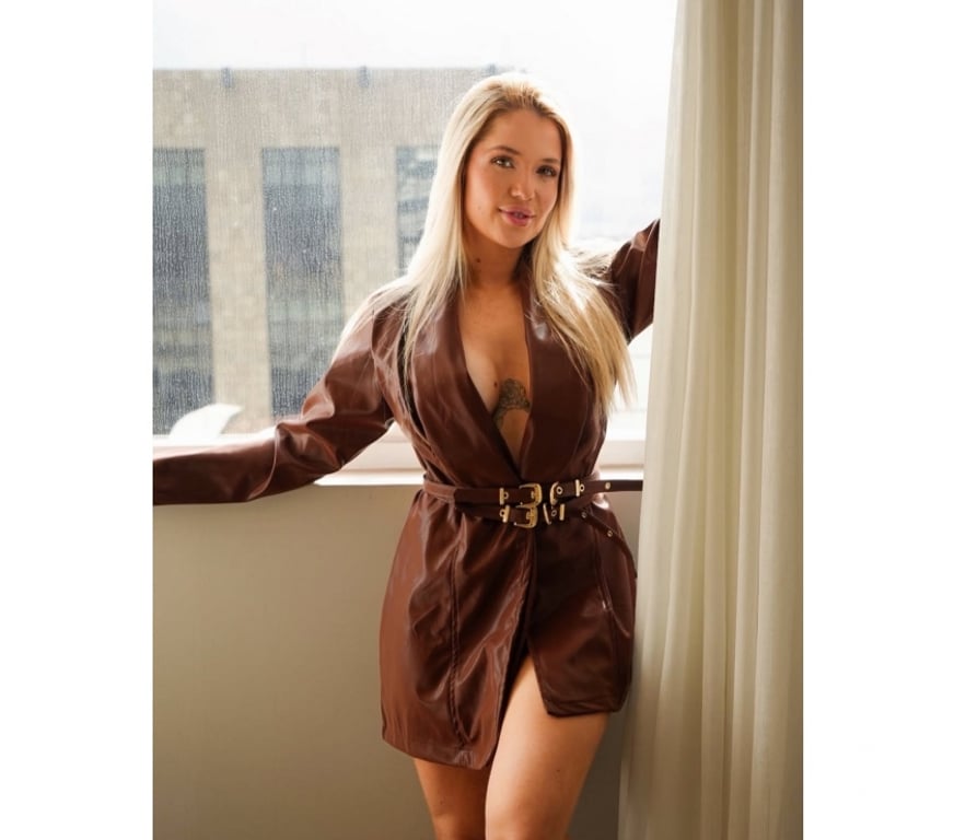 Escorts Hertfordshire Watford - Photos for NINA 🍑BRAZILIAN HOT🇧🇷TROPICAL BEAUTY IN -WATFORD