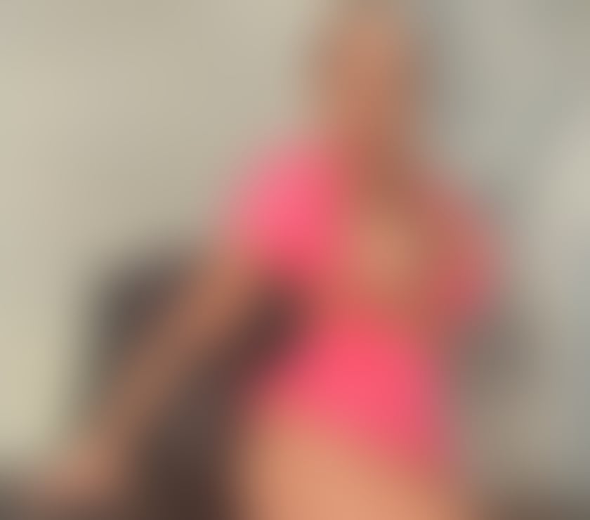 Escorts Gloucester City Centre Gloucester - Photos for 😘NEW GIRL IN TOWN TAUPPARTY GIRL❤️Outcalll Incall