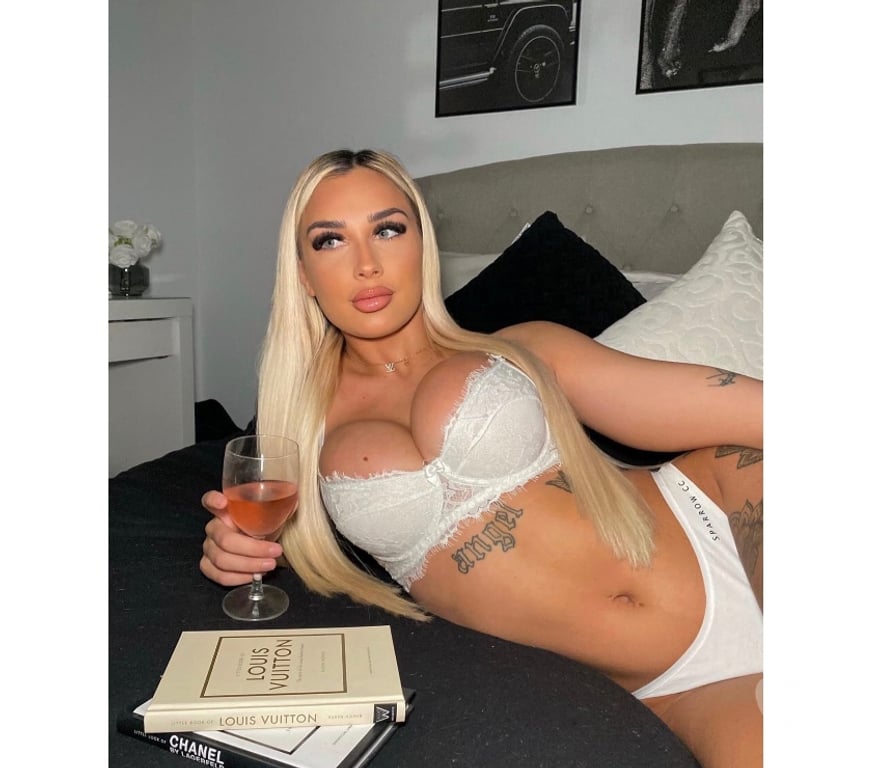 Escorts Hampshire Portsmouth - Photos for Amy❤️Party🍭Outcall only❤️