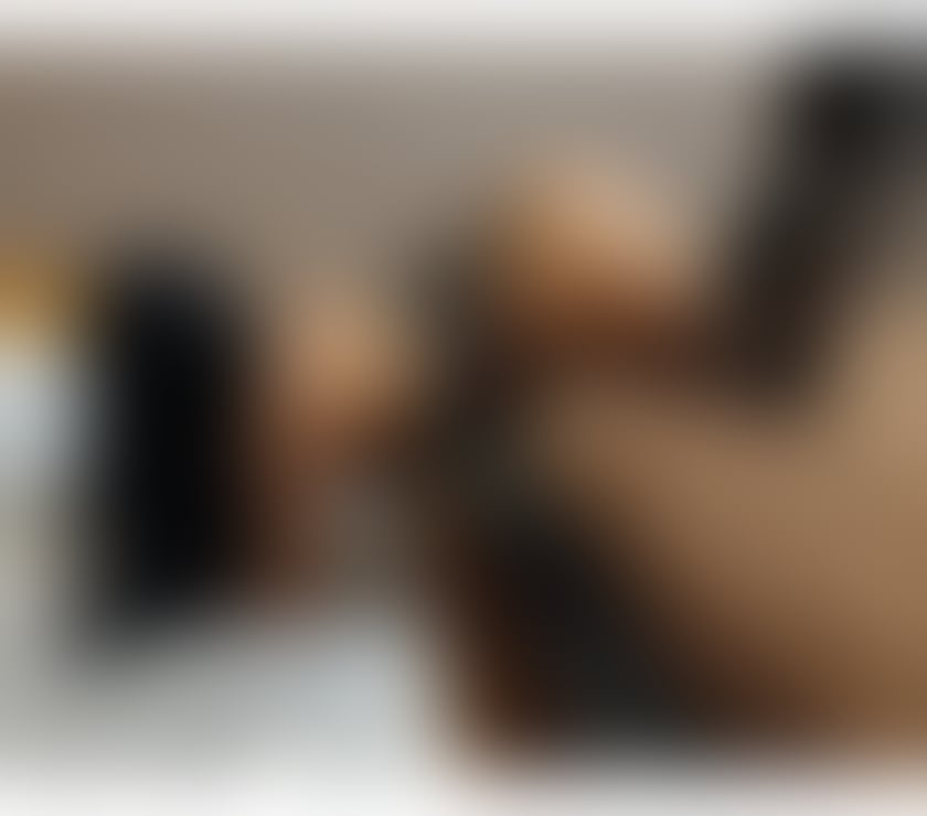 Photos for 🤩New party girl🤩 in the town 🥳