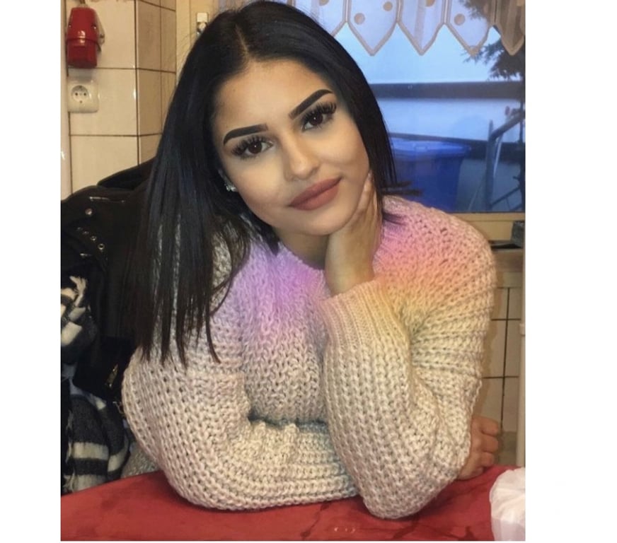 Escorts East London Redbridge - Photos for Hot girl xx call me x x xxxxx