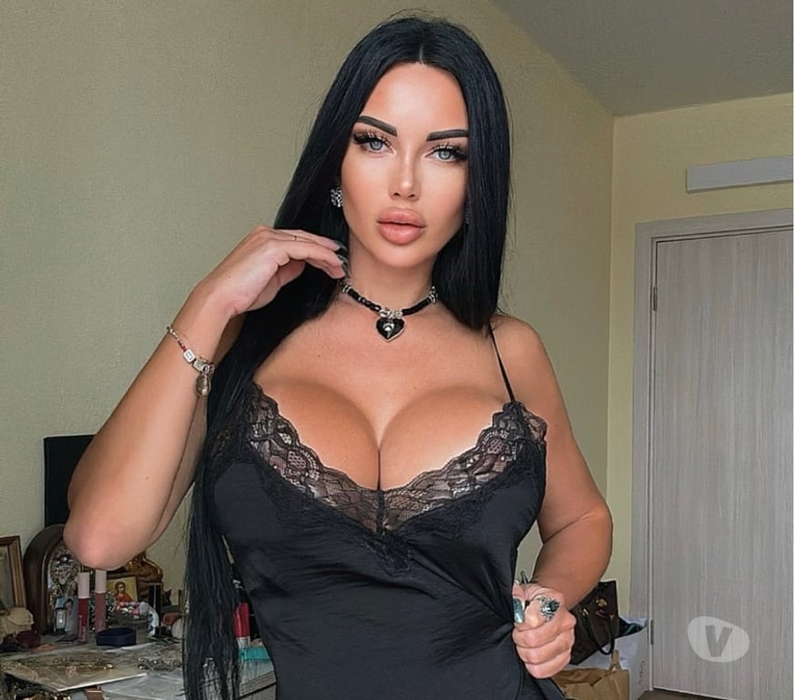 Escorts Hertfordshire East Hertfordshire - Photos for 🆂🆄🅿🅴🆁 🅷🅾🆃 🅱🅾🅳🆈