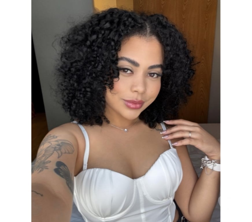 Escorts South East London Bromley - Photos for Mel naughty party girl🇧🇷❤️🍾🍾🔥