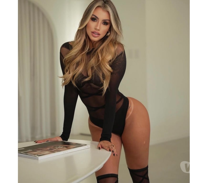 Escorts Surrey Spelthorne - Photos for Vi. I'm back, my dears, for a short period.🥰🫶🏻🌸