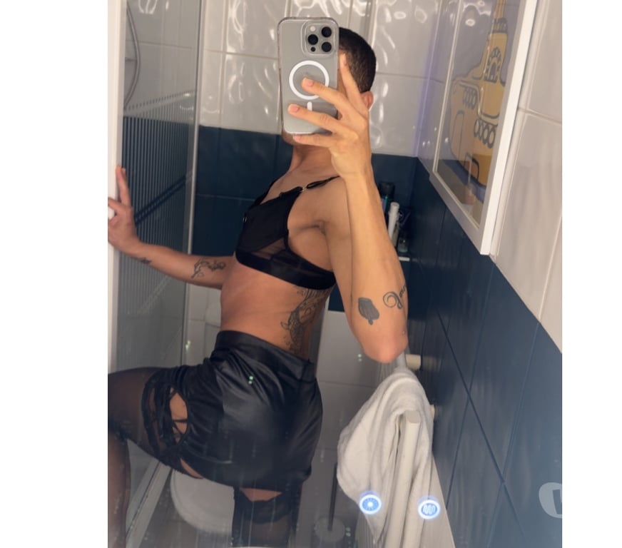 Trans Escorts Hampshire Southampton - Photos for 👠 Feemboy 😈 party 🥳