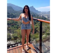 Bruna Brazilian🇧🇷big boobs big ass 🇧🇷