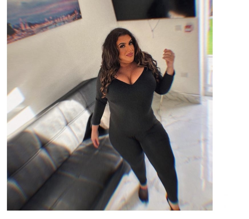 Escorts Ealing Northolt - Ealing - Photos for THICK TRANS AMELIA PHAT ASS SHEMALE 🍑