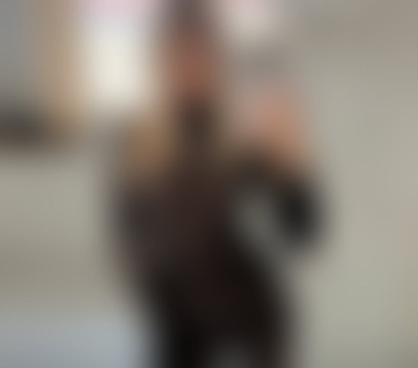 Anna🎀GENUINE📷PARTY GIRL🍾🥂 ONLY OUTCALL