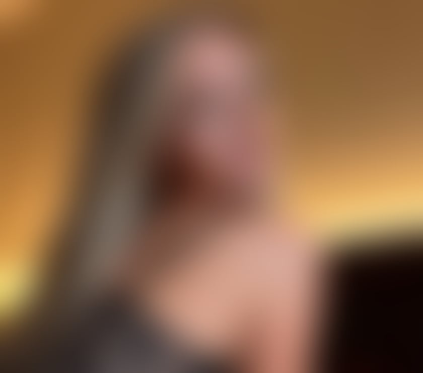 Escorts Glasgow Glasgow City Centre - Glasgow - Photos for Elegant Companion • Confidential & Caring