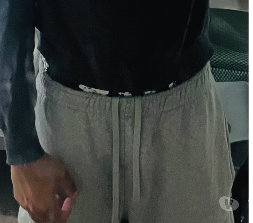 Escorts East London Canning Town - East London - Photos for 23 year old boy offering relaxing massage and escort