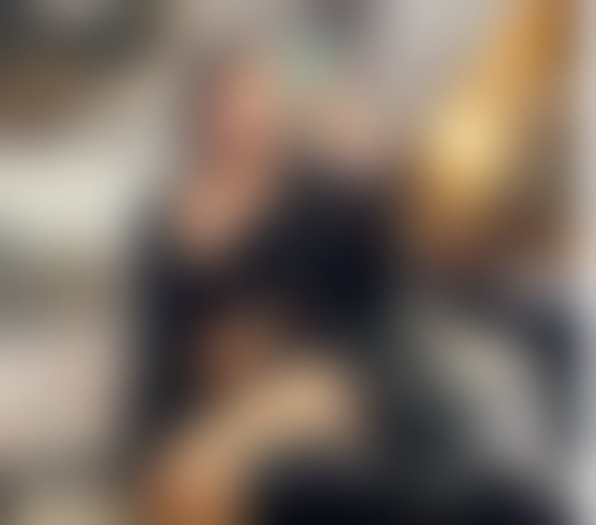 Experienced Girlfriend Born and Bred Londoner