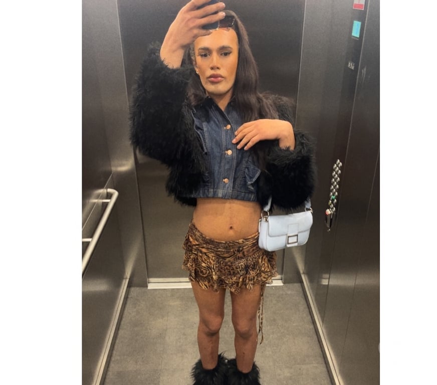  Gay massage East London Canary Wharf - East London - Photos for Ts Milan in Canary Wharf