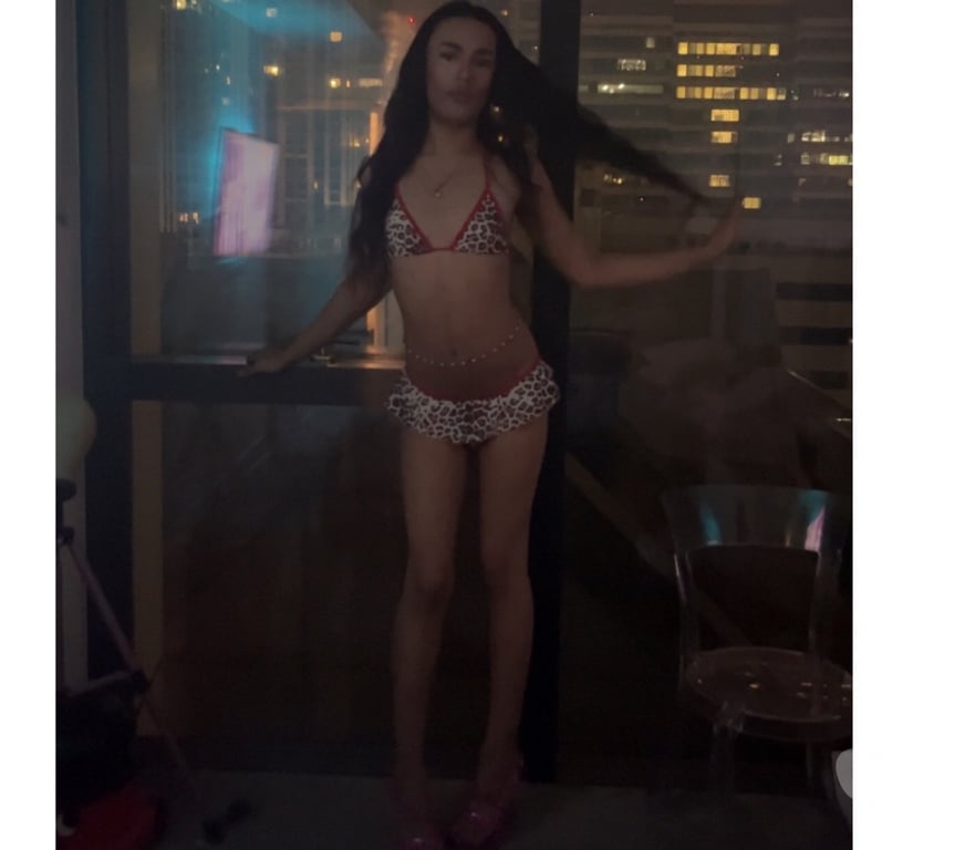  Gay massage East London Canary Wharf - East London - Photos for Ts Milan in Canary Wharf