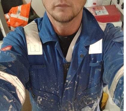 Gay Escorts Buchanhaven Aberdeenshire - Photos for Fit, clean top with 7 inch