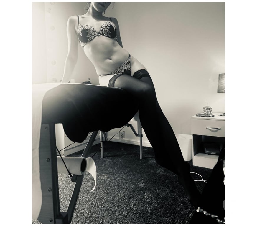 Escorts Greater Manchester Salford - Photos for Massage with Jasmin