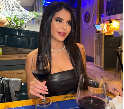 Adult Entertainment Barnes South West London - Photos for Cam contents chat only virtual