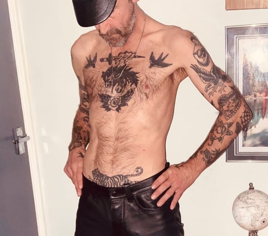 Gay massage South Yorkshire Sheffield - Photos for Tattooed and Bearded Fun Guy