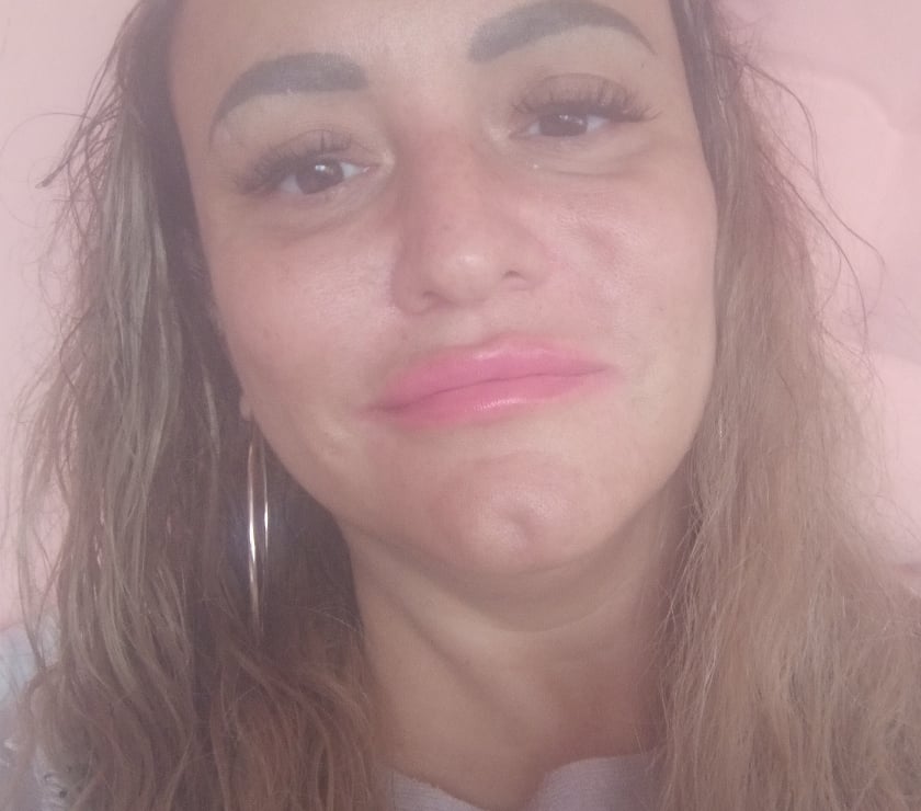 Sonia- new polish pornstar with the hottest curves in town