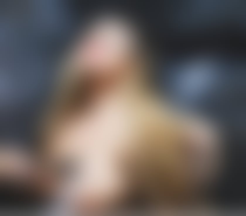 Escorts Slough Farnham Royal - Slough - Photos for Sonia- new polish pornstar with the hottest curves in town